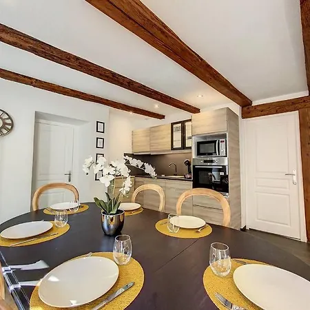 Stammtisch - Neuf - Calme - De Gamme - Climatisation